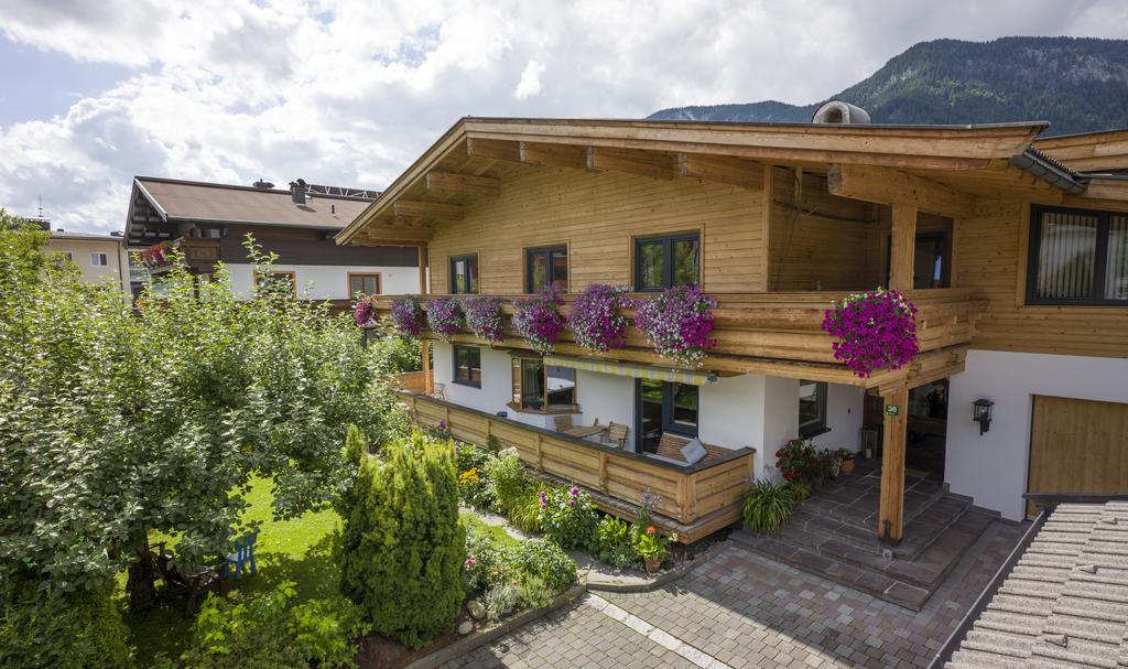 Appartement Albert Und Helene Koller ゼル エクステリア 写真